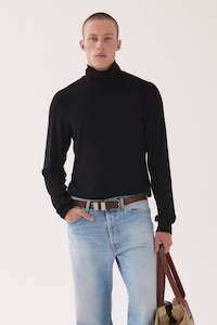 Mens Tops: RIBB TURTLE IN LICORICE, W25