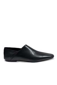 Womens Shoes: LEATHER SLIP-ON LOAFER IN BLACK, SS25
