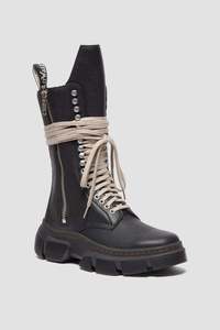 RICK OWENS X DR MARTENS DMXL 1918 IN BLACK