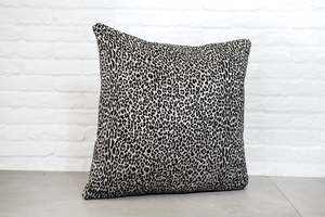 Iroko: Leopardo I Onyx Cushion