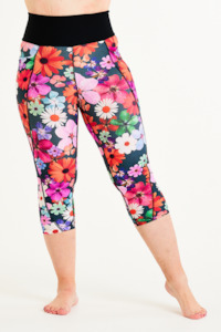 Running Capri: Lively - Running Capri (Preorder)