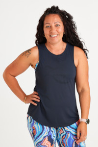 Tops: Swift Singlet - Charcoal