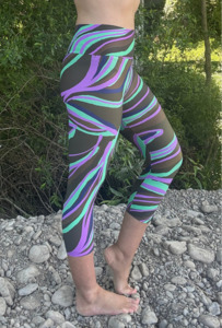 Rhythm - Capri Length