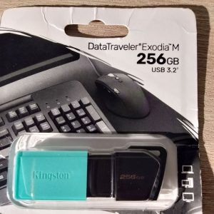 Computer Accessories: Wireless VG02 bone conduction sports earphones