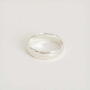 New: Knife Edge Wedding Band