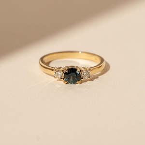 Rings: Orbit 0.65ct Round Parti Sapphire