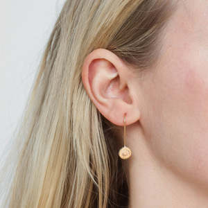 Earrings: Daisy Drops