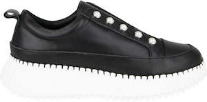 Whats New: Hinako Oriel | Black