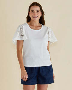 Betty Basics Lottie Embroidered Tee | White