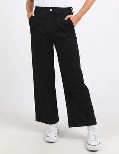 Denim: ELM Izzy Wide Leg Jean | Black